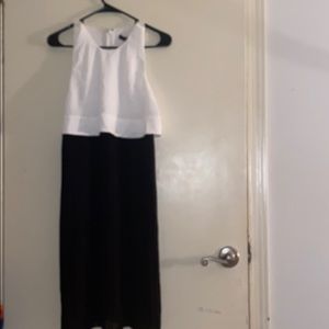 Black and White Crepe Dress - Banana Republic 2P